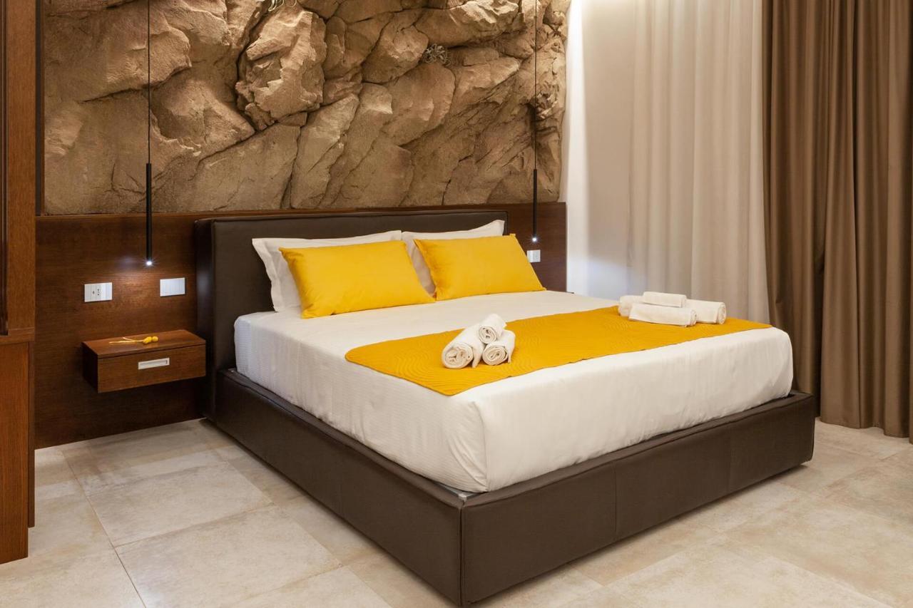 Palazzo Ferrucci Luxury Suites كالياري المظهر الخارجي الصورة