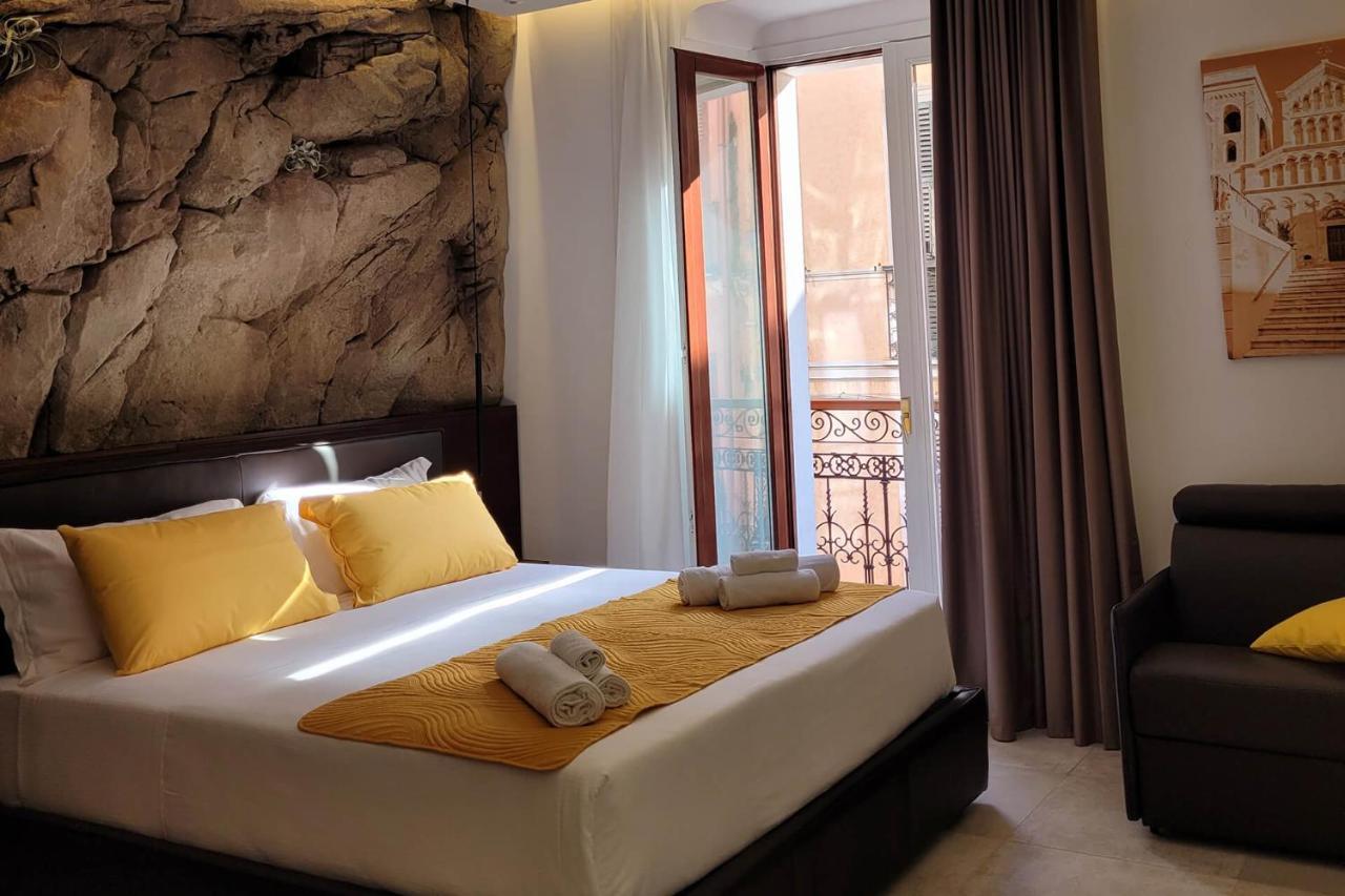 Palazzo Ferrucci Luxury Suites كالياري المظهر الخارجي الصورة