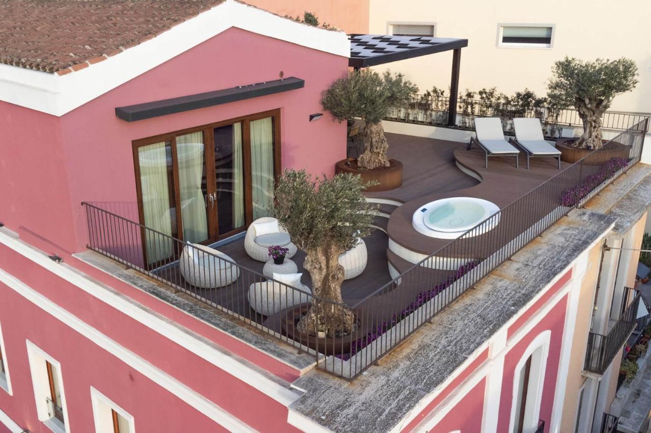 Palazzo Ferrucci Luxury Suites كالياري المظهر الخارجي الصورة