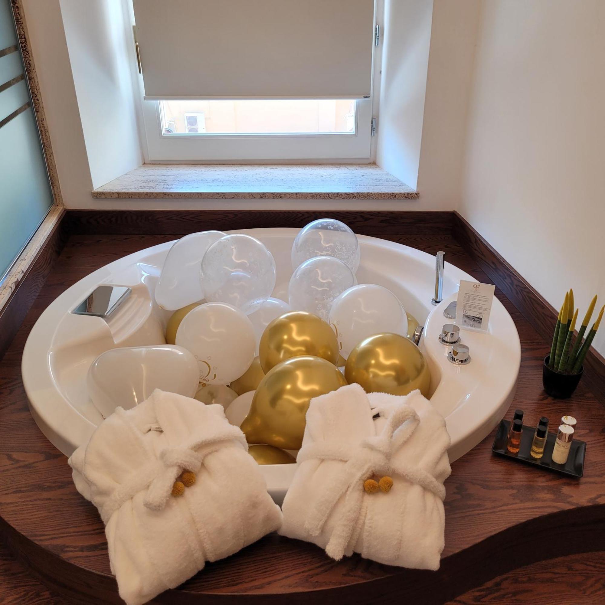 Palazzo Ferrucci Luxury Suites كالياري المظهر الخارجي الصورة